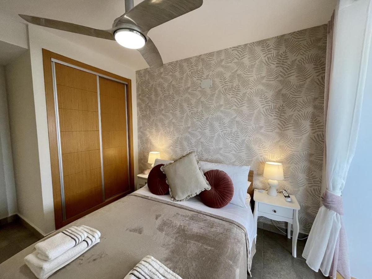 Modern 2-Floor Penthouse With Sea Views - Sleeps 7 Apartamento Finestrat Exterior foto